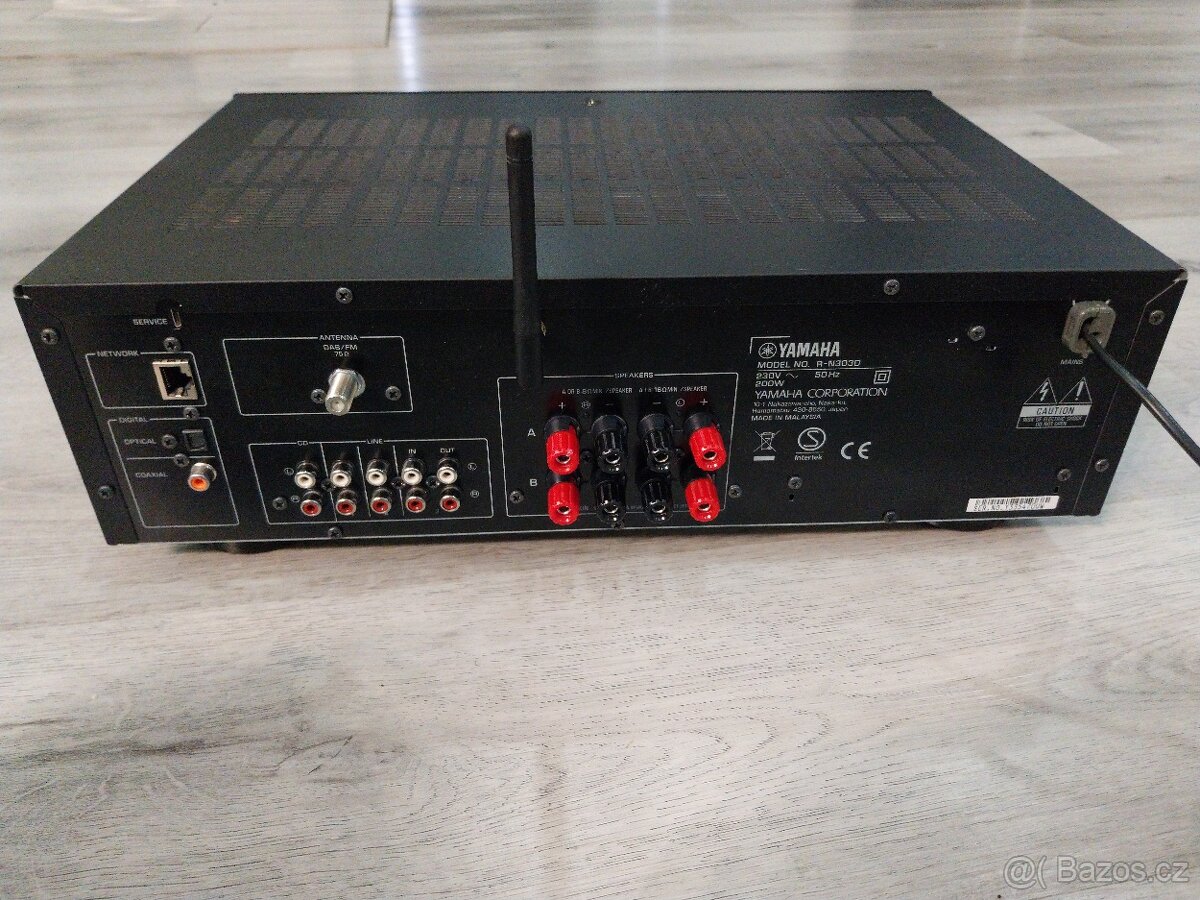 MusicCast Yamaha R-N303D STEREO RECEIVER - 4