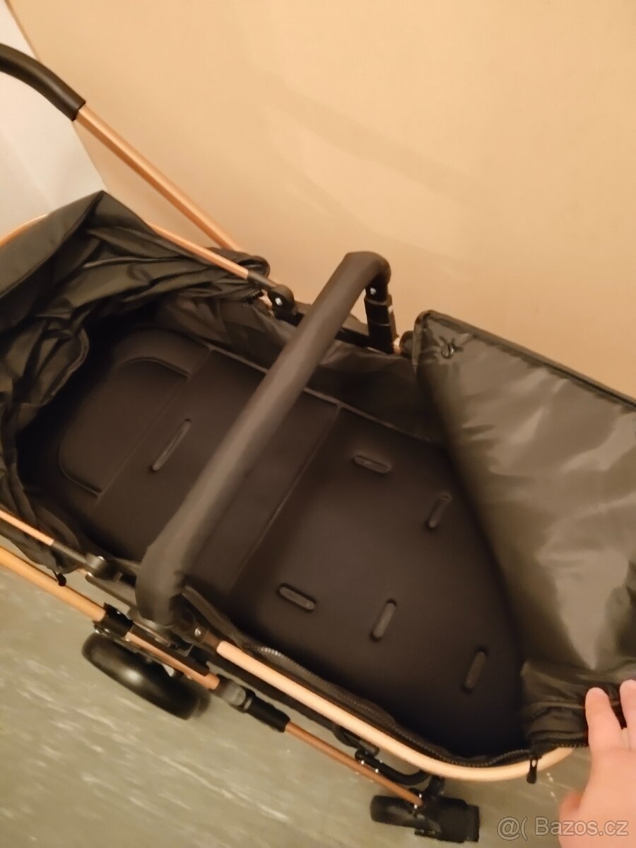 Kočárek 2v1 - 4