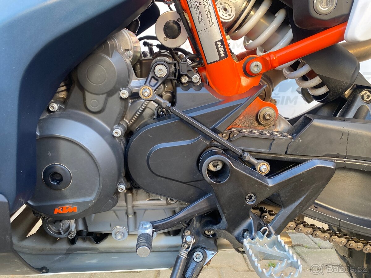 KTM 890 Adventure R - 4
