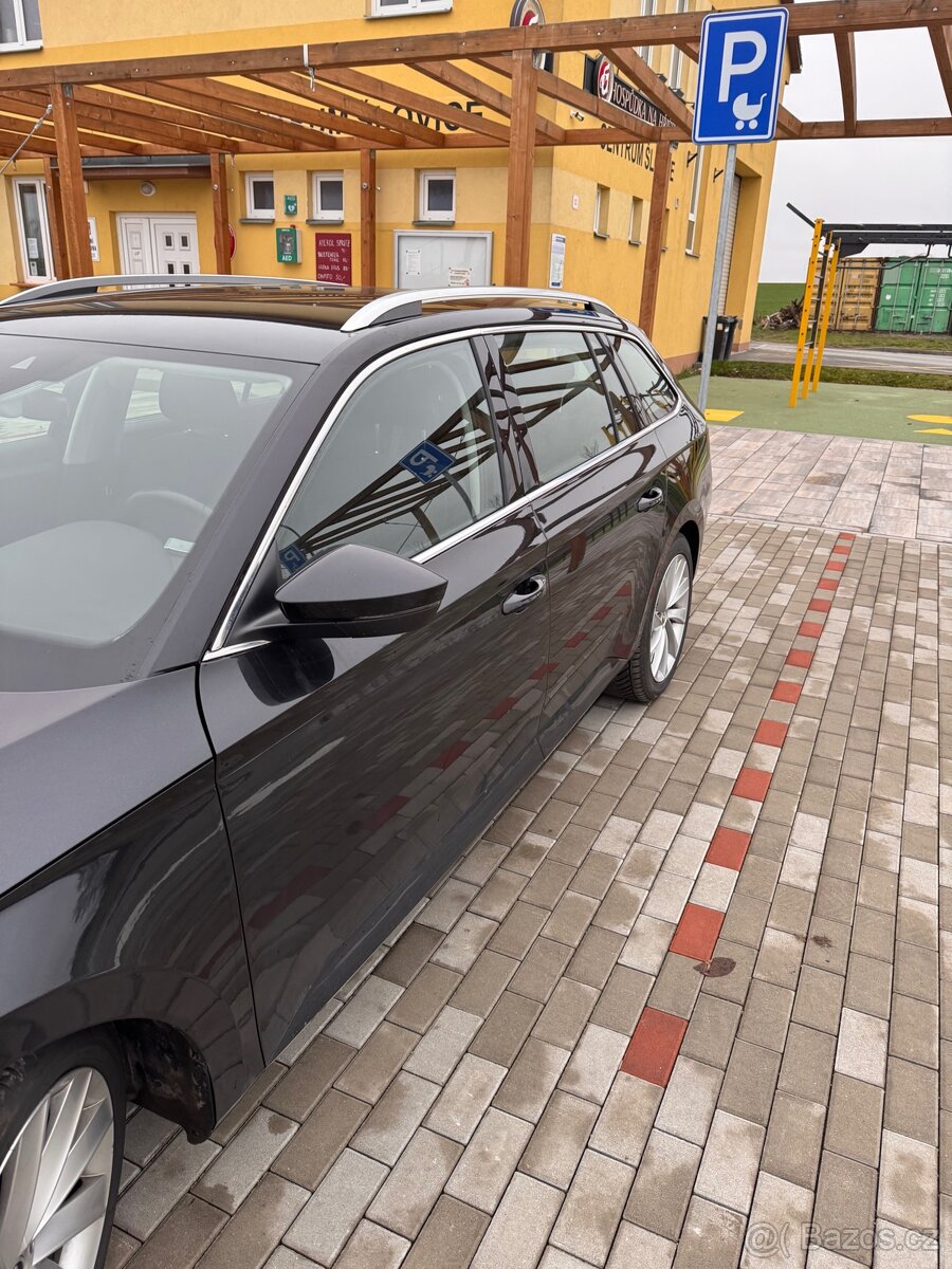 Škoda Superb 2.0 TDI 140kw 4x4 - 4