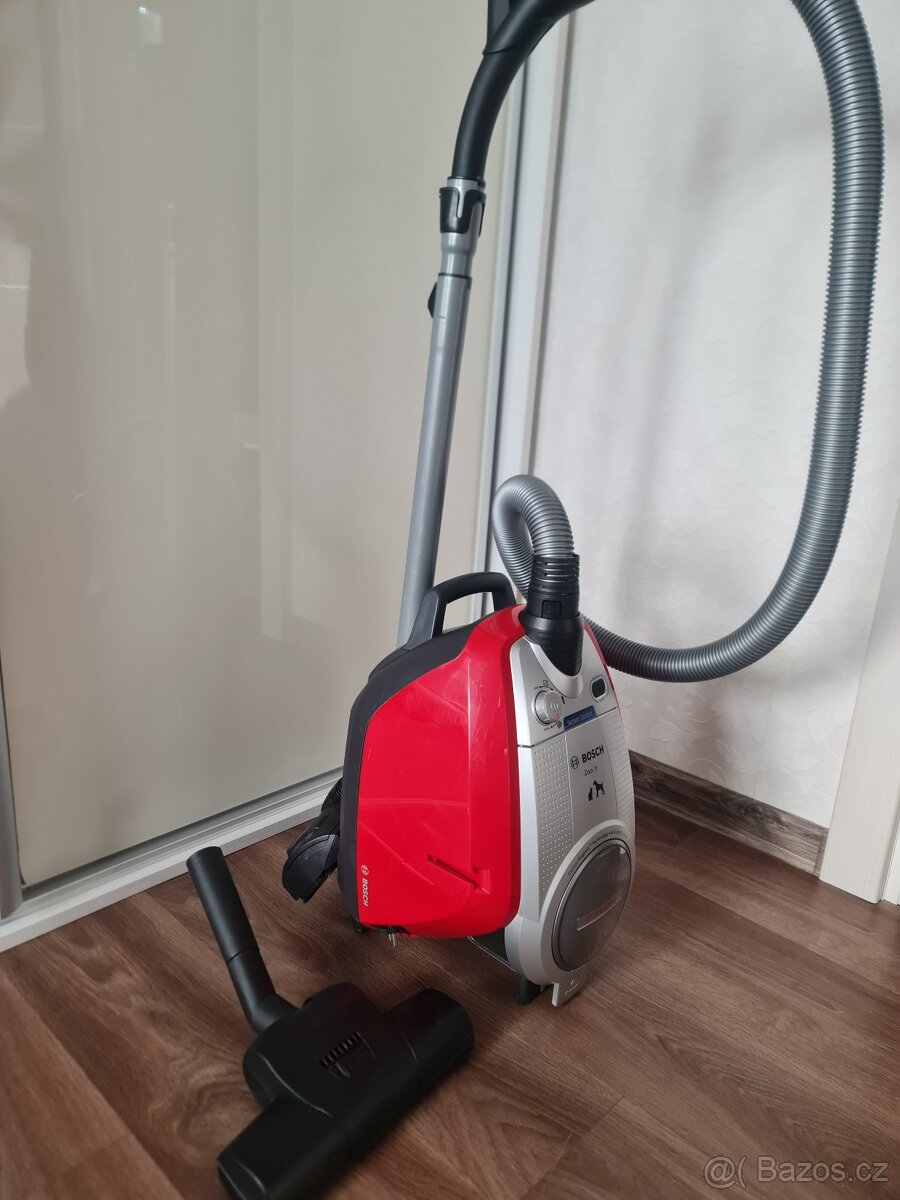 Bezsáčkový vysavač Bosch Zoo'o ProAnimal - 4