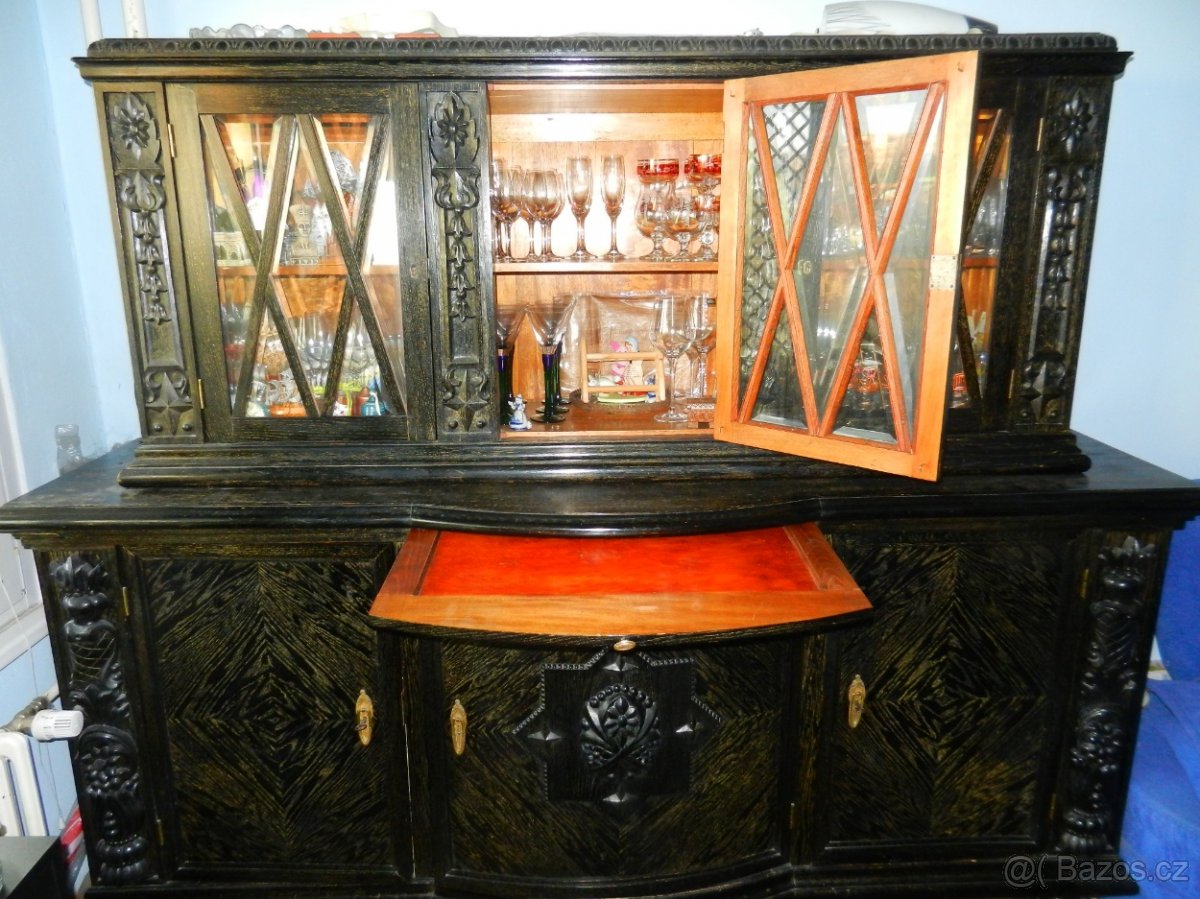 Starožitný nábytek - 4