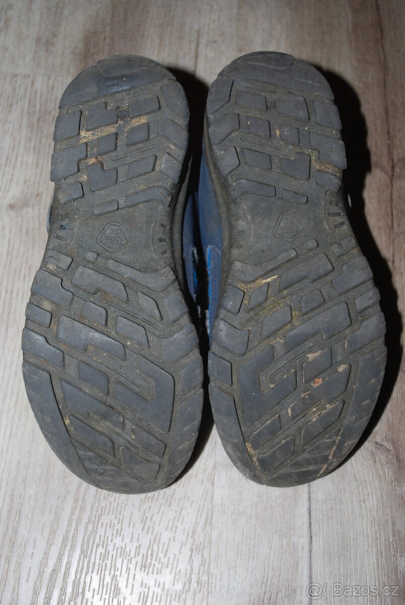 TURISTICKÉ BOTY, ZN.QUECHUA, VEL.32 - 4