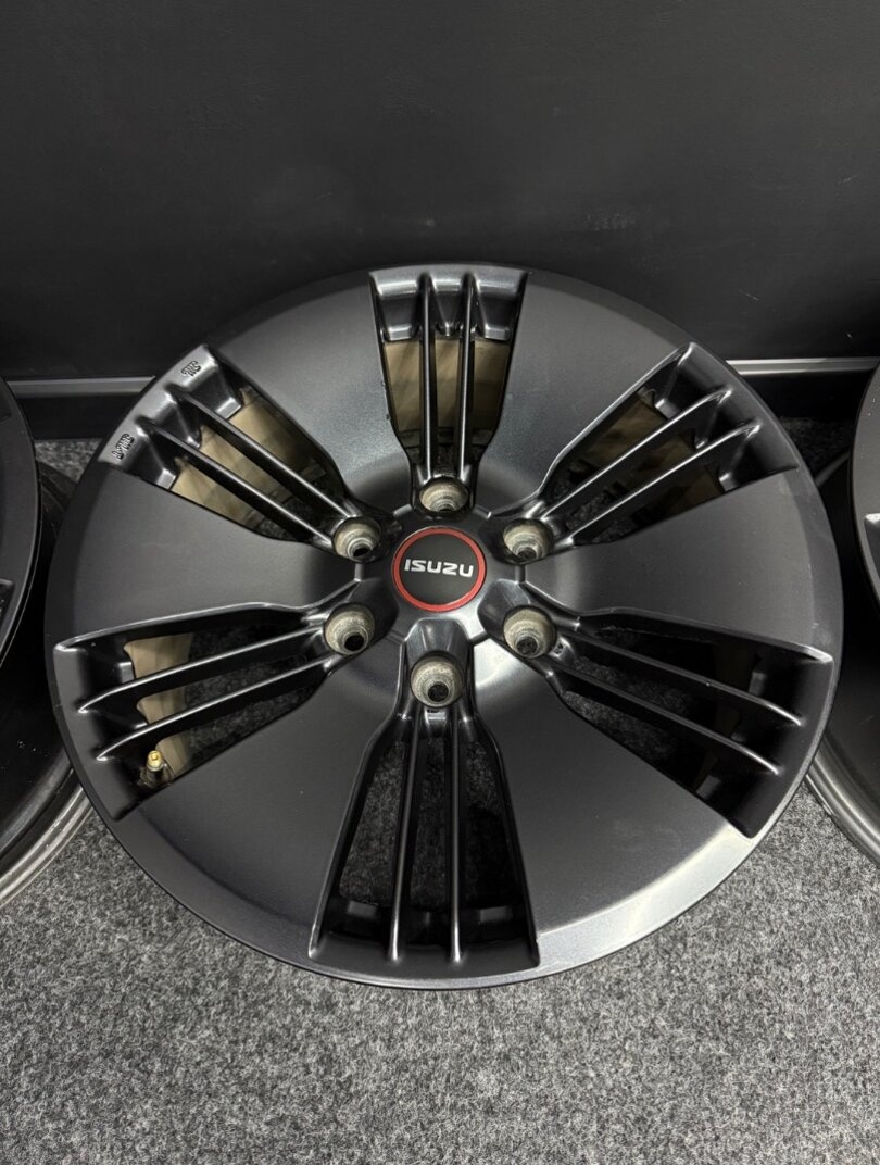 Alu ISUZU D-MAX 6x139.7 18” - 4