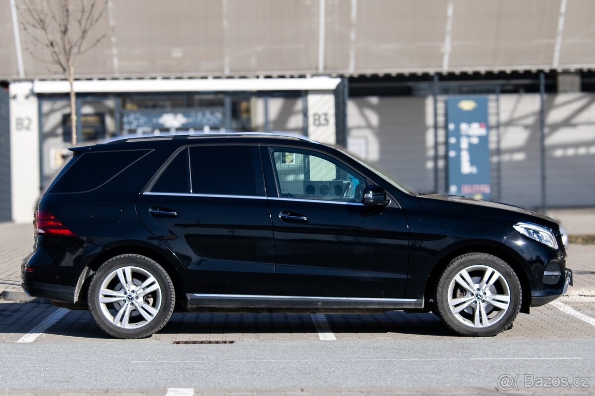 Mercedes-Benz GLE SUV 350d 4matic / 190kW / - 4