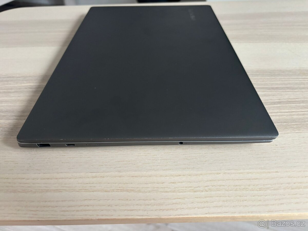 Lenovo ideapad 720S-15IKB - 4