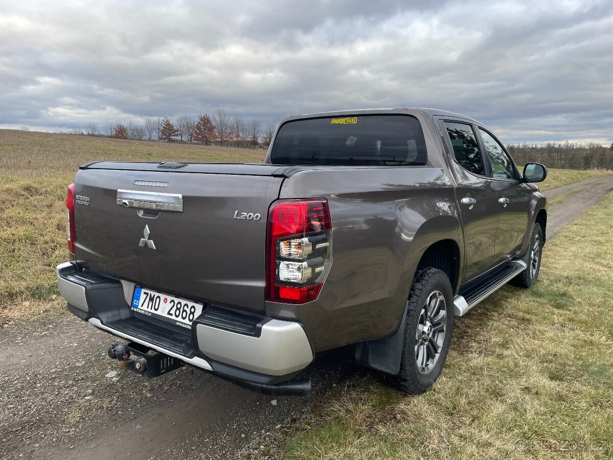 Mitsubishi L200 - 4