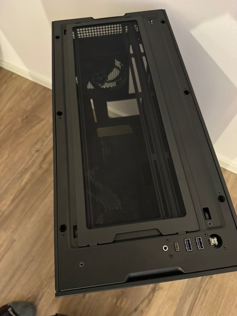 Počítačová skříň / Case - NZXT H7 Flow - 4