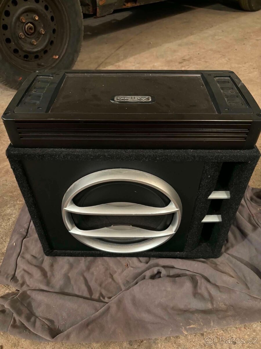 Subwoofer + zesilovače - 4