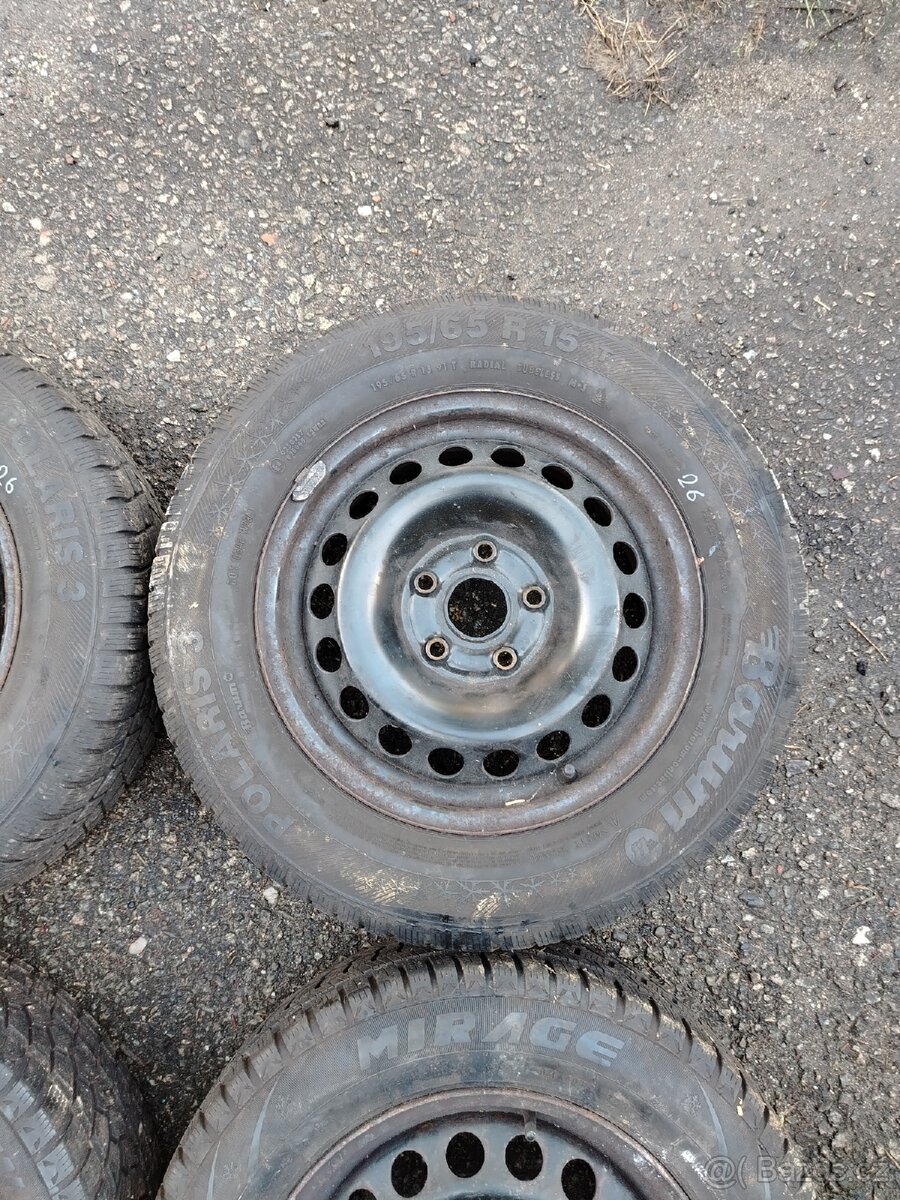 Sada zimních kol 195 65 R15 Škoda Octavia 2 - 4