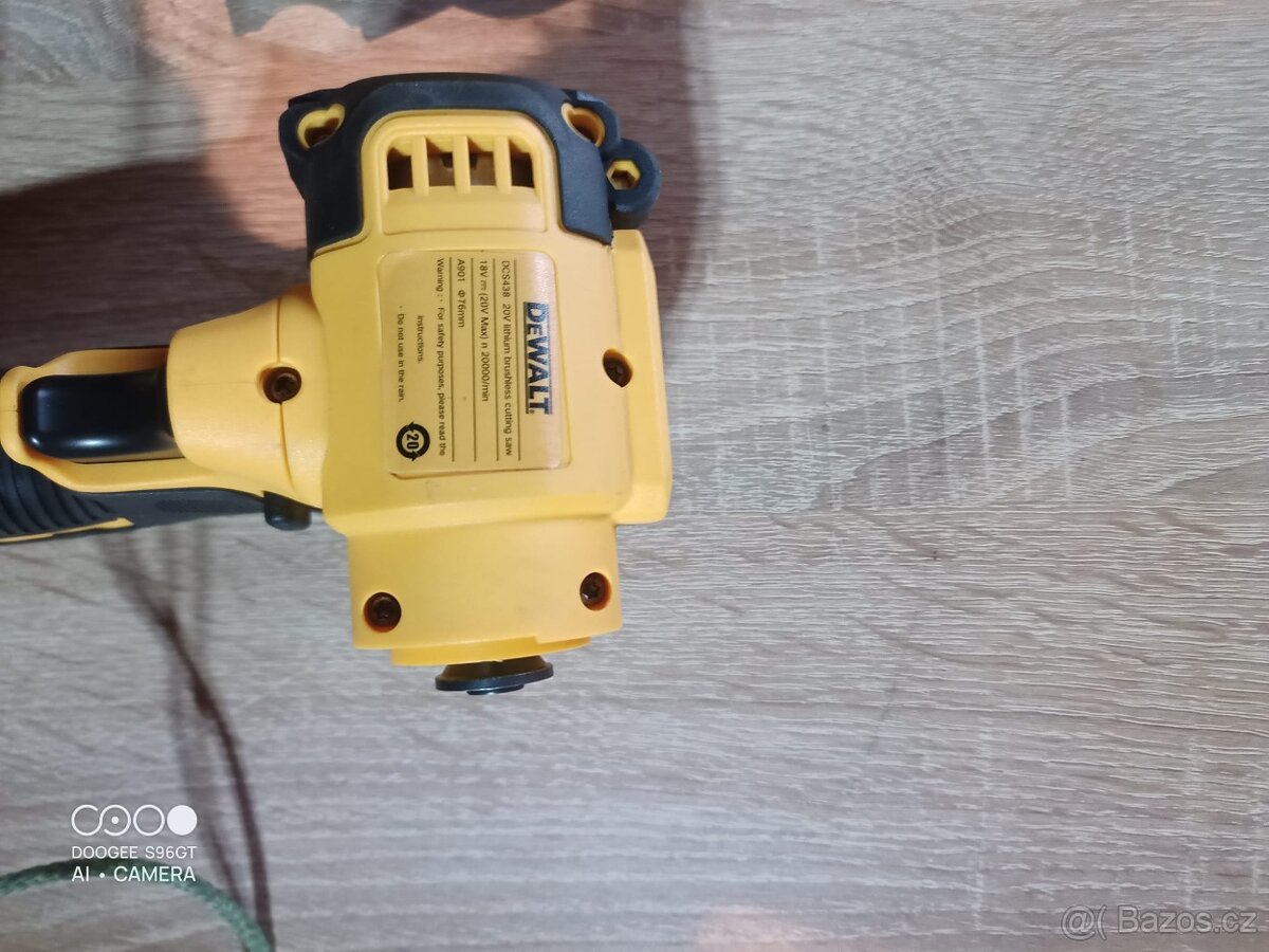 DEWALT uhlovka 100 - 4
