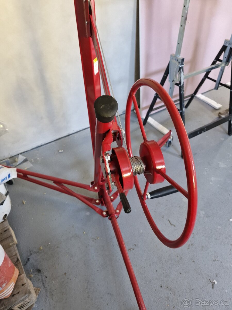 Zvedák SDK a OSB desek - Rezervace do 27.11. - 4