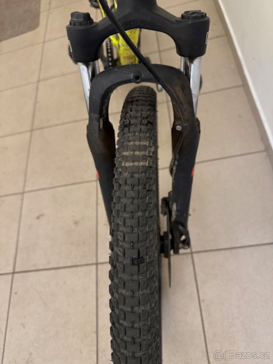 Dětské kolo SCOTT SCALE 24 DISC 2019 YELLOW/BLACK - 4