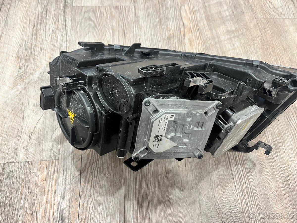 Audi a4 b8 xenon světlo - 4