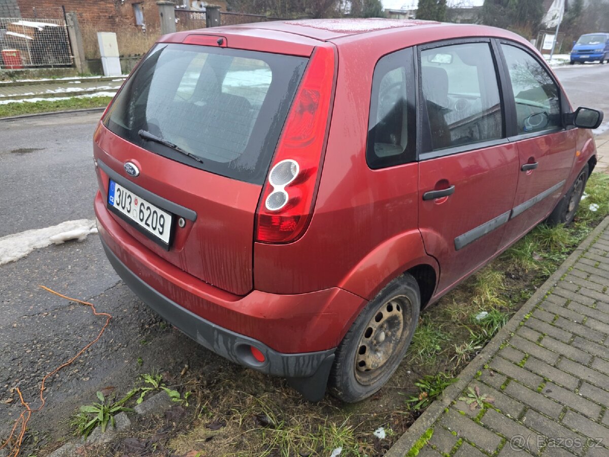 Ford fiesta 1.3 benzin - 4