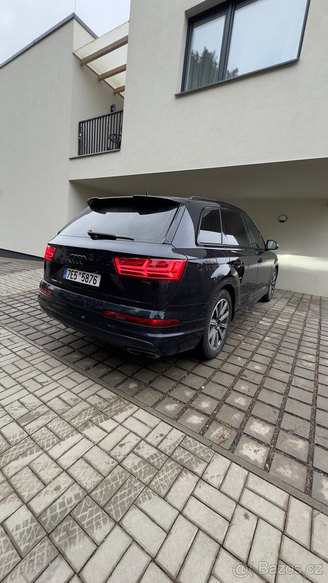 Audi Q7 - 4