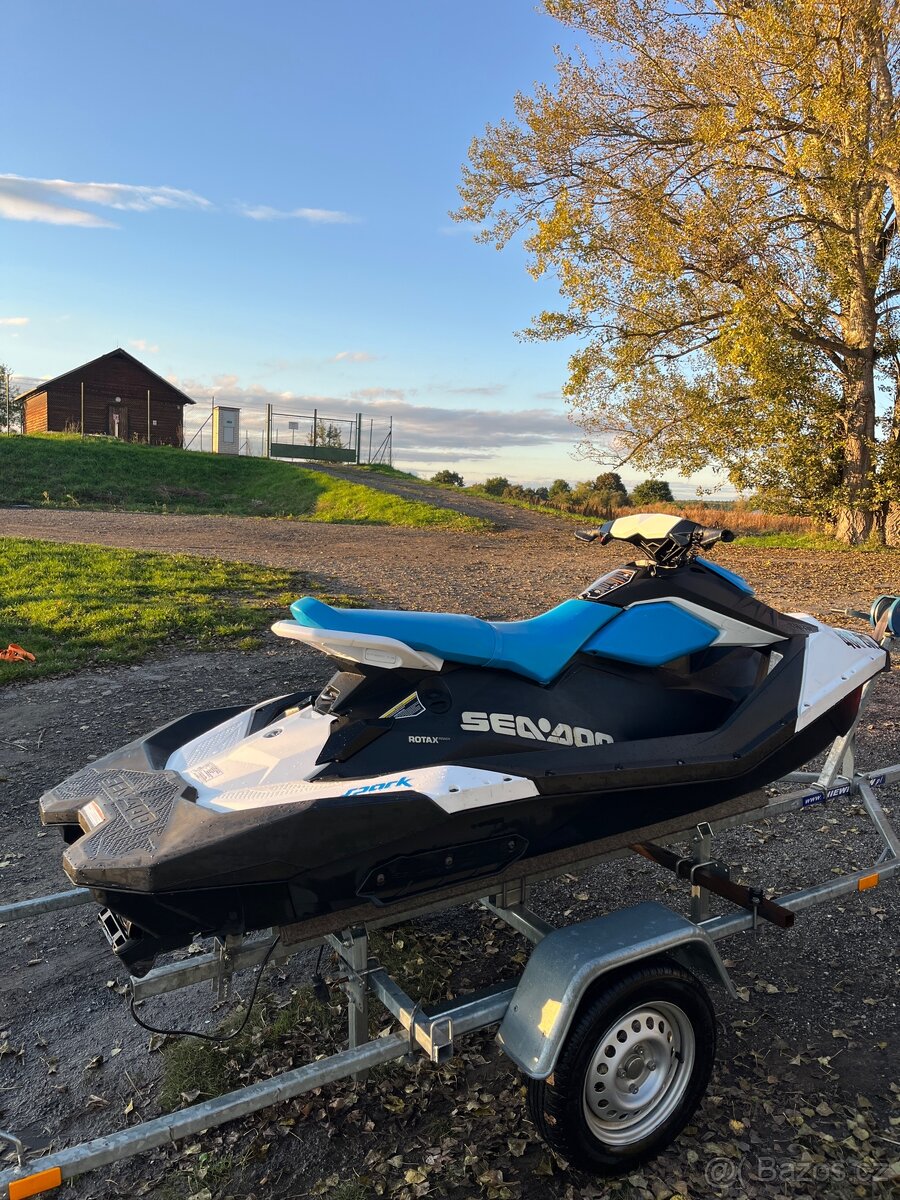 Sea-Doo SPARK 3-UP iBR 90 Hp - 4