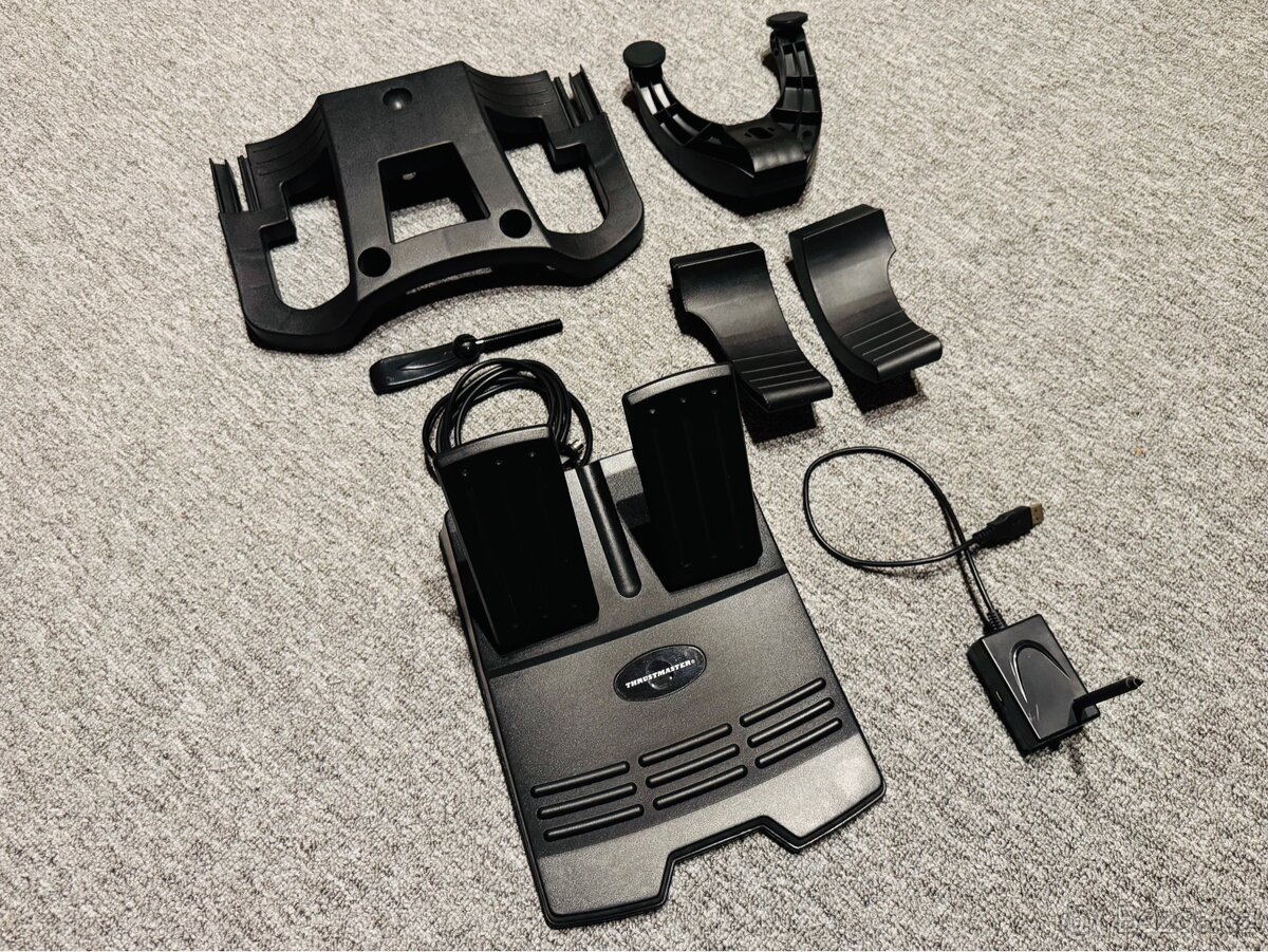 Herní volant Ferrari Thrustmaster - 4