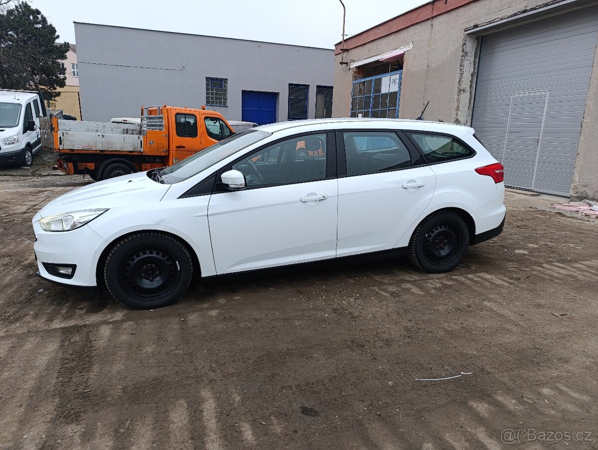 Ford Focus 2017 - 4