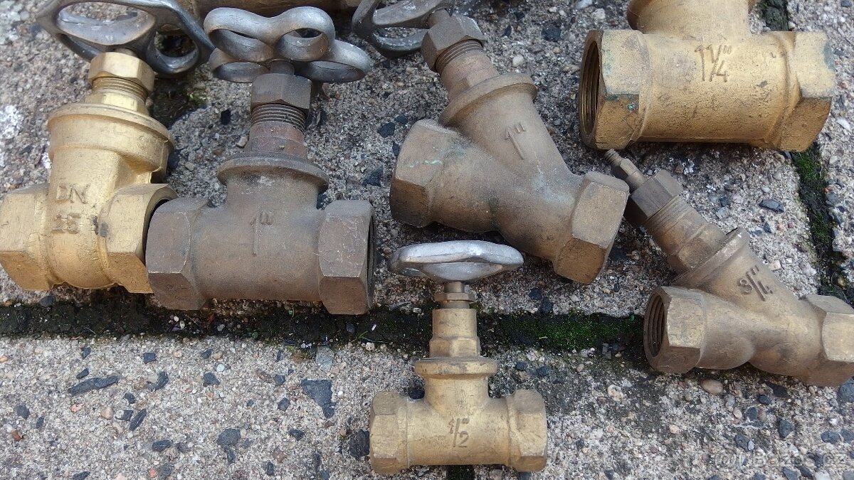 Prodám tyto ventily. - 4