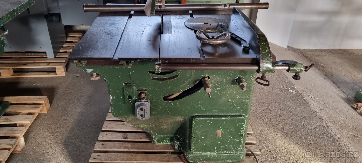 Stolová pila - 4