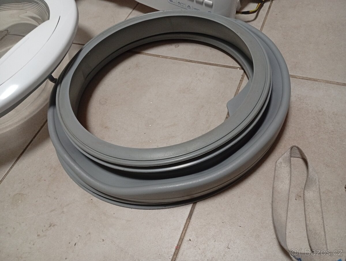 Náhradní díly na pračku Whirlpool 6kg - 4