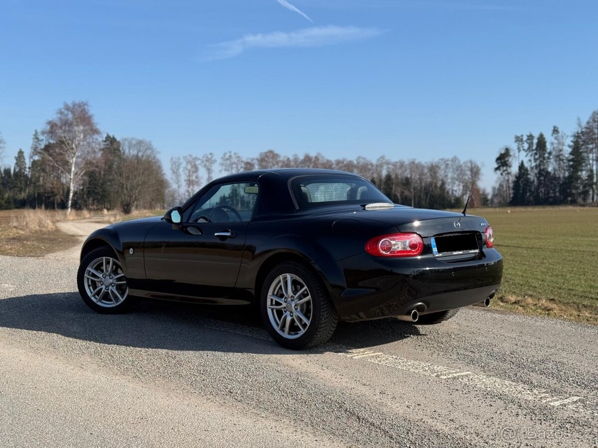Mazda MX-5 Facelift hardtop - 4