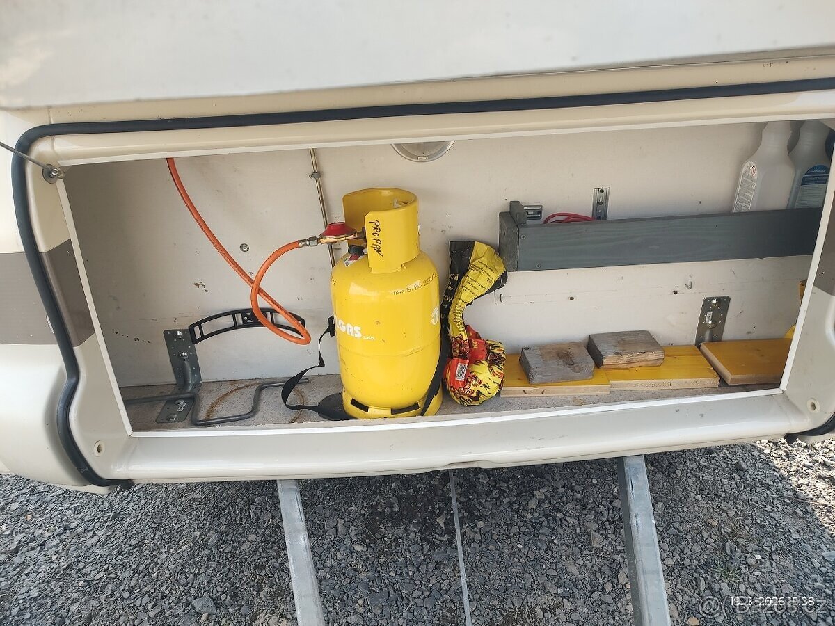 Karavan Avento Royal - 4