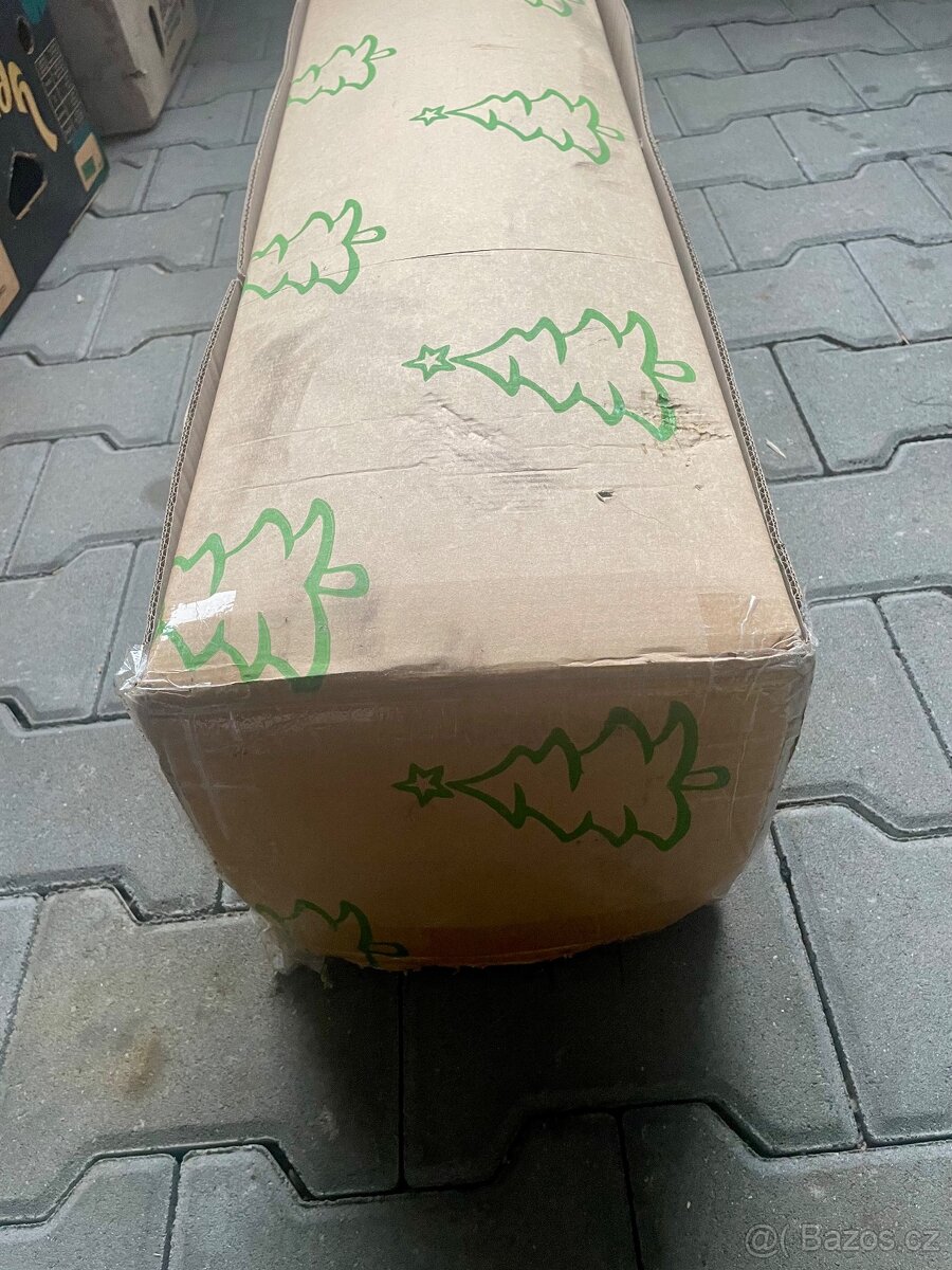 Nový nepoužitý vánoční stromek jedle + stojan - 4