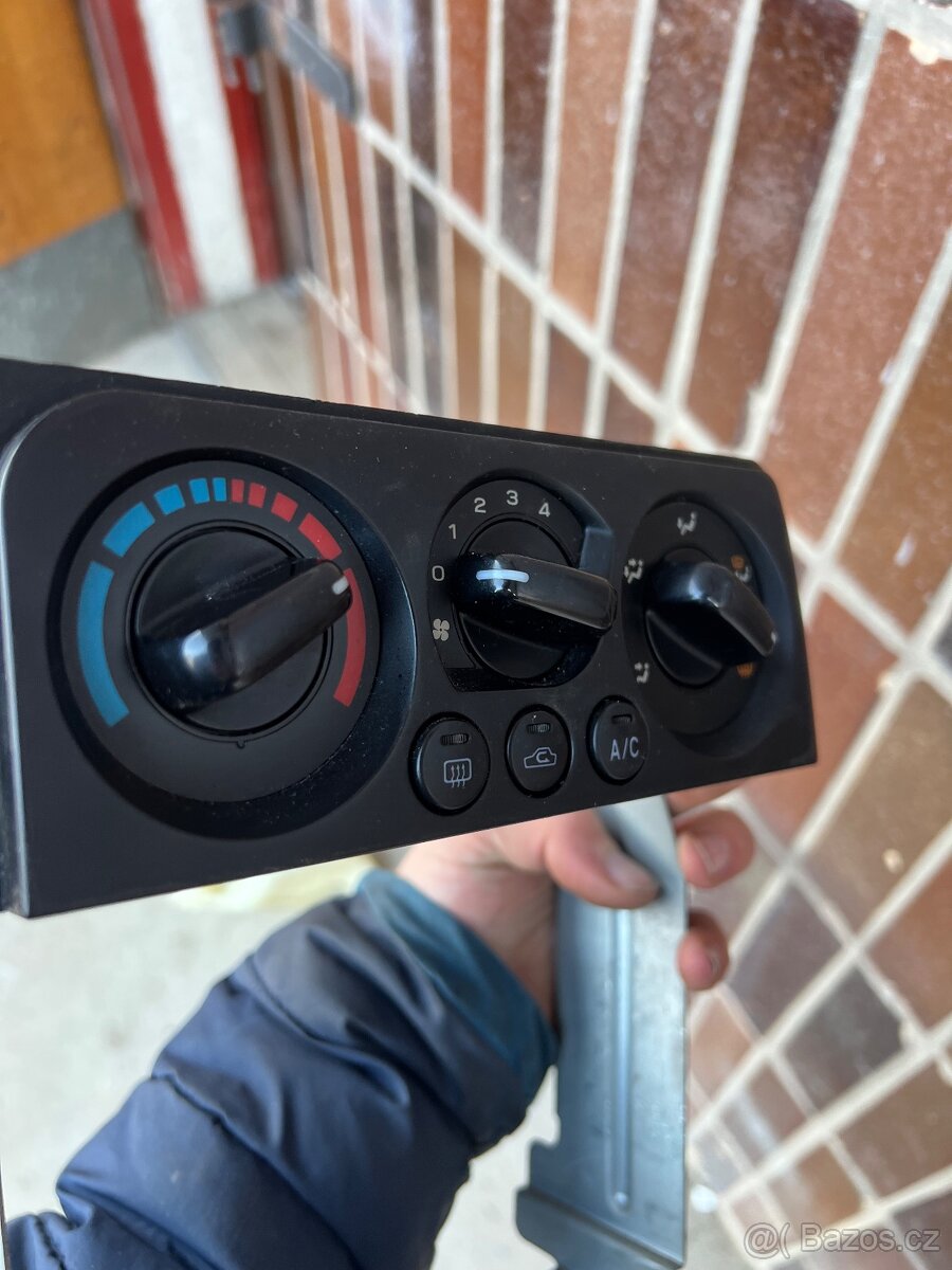 Ovládání klimatizace Subaru Legacy BH - 4