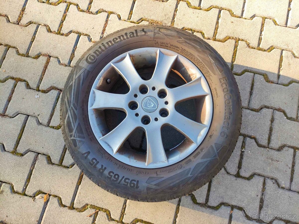 ALU LITÁ KOLA VW GOLF 7,OCTAVIA III 5x112,195/65/15 - 4