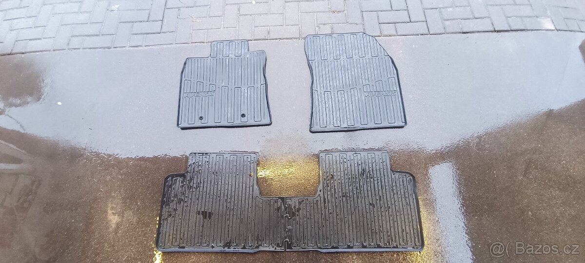 Toyota Avensis T27combi - 4