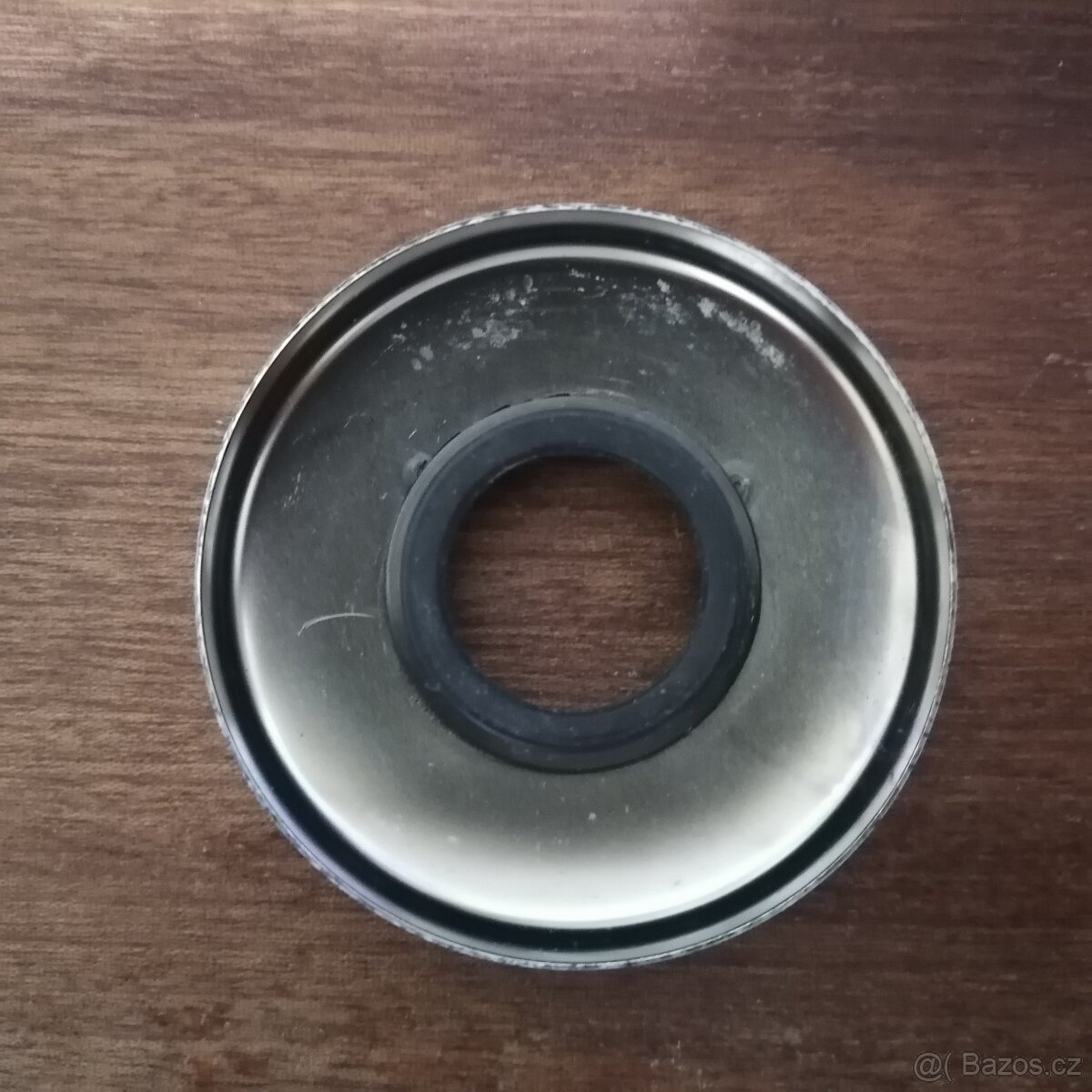 Chromované koleno 1/2" s krytkou - 4