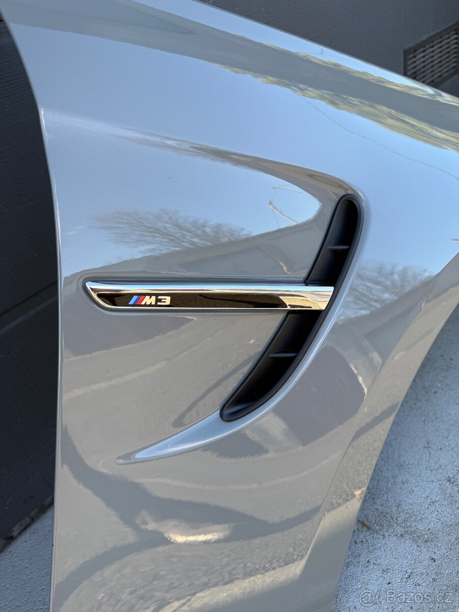 BMW M3 f80 blatník original - 4