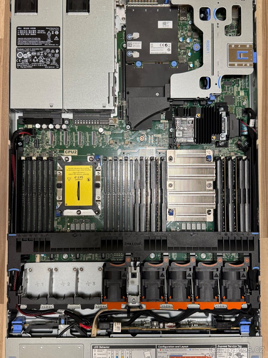 Server DELL R640 - 4
