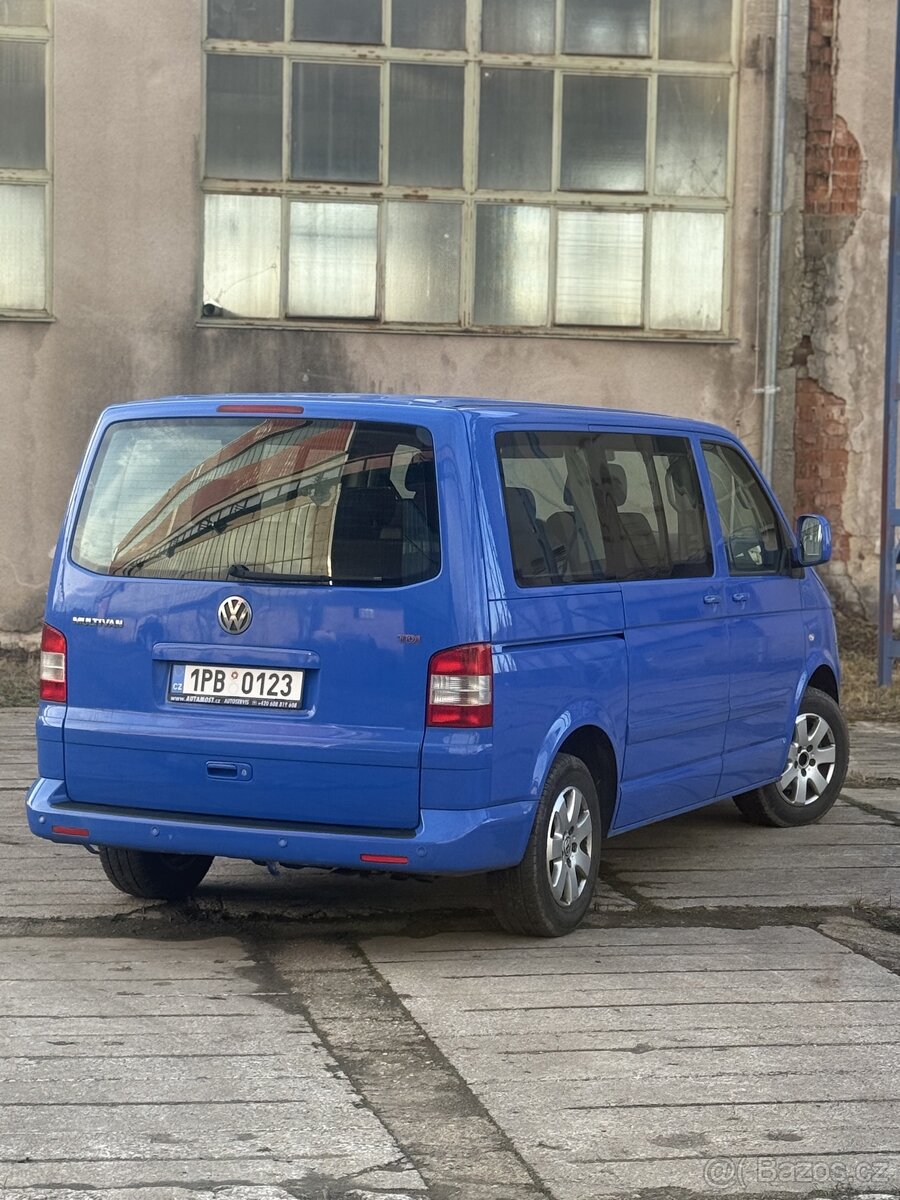VW multivan T5 - 4