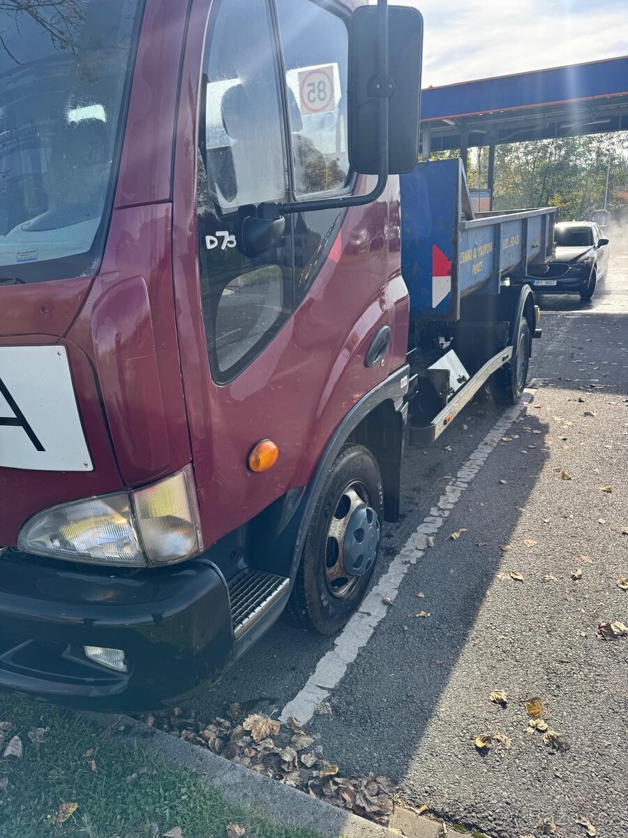 Avia D75-EL + minibagr 2,5 t - 4