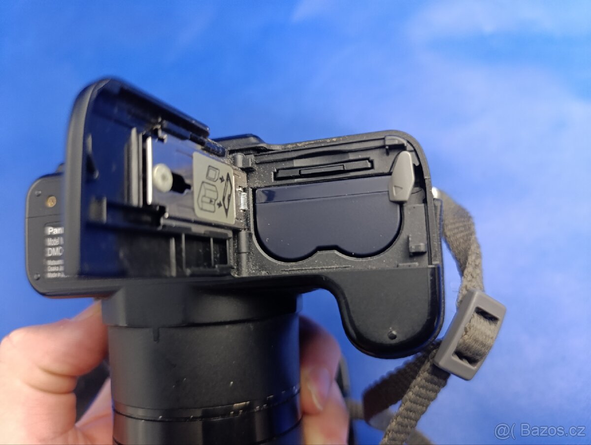 Fotoaparát Panasonic Lumix DMC-FZ7 - 4