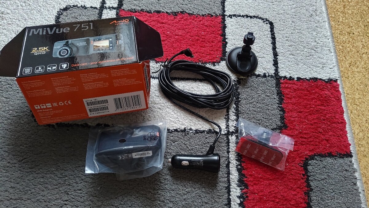 Auto kamera Mio MiVue 751 - 4