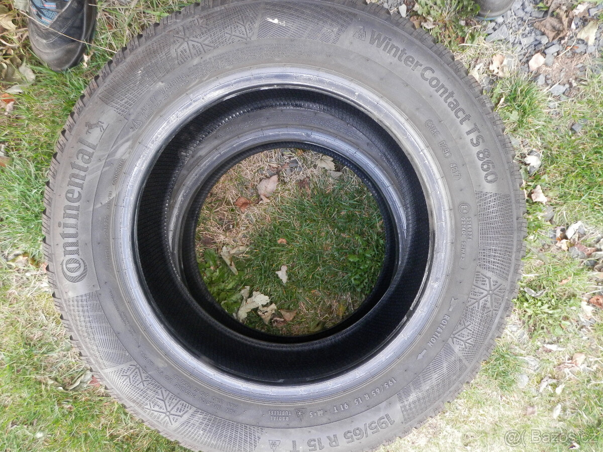 Prodám zimní gumy 195/65 R15 - 4