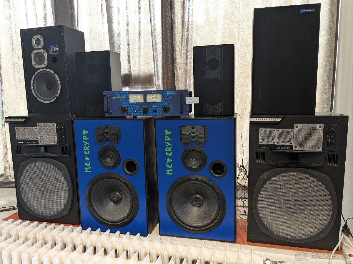 Technics, Pioneer, Sony, Denon, Akai............... - 4