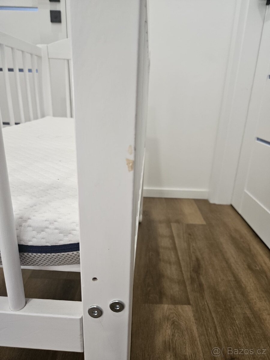 Dětská postýlka na kolečkách - 4