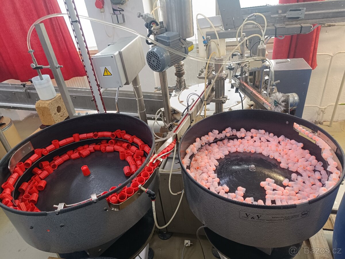 Plnící a uzavírací linka pro viskózní kapaliny - 4