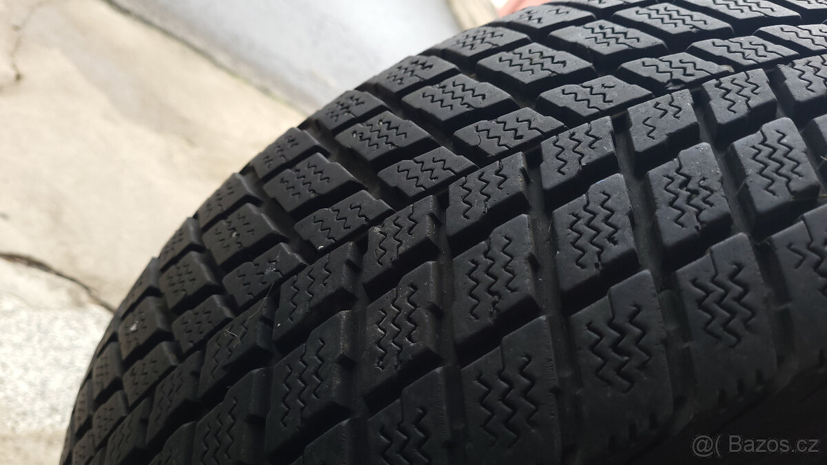 Zimní kola 17" 5x114,3 Kia Sportage (2015-2021) ET48,5 - 4