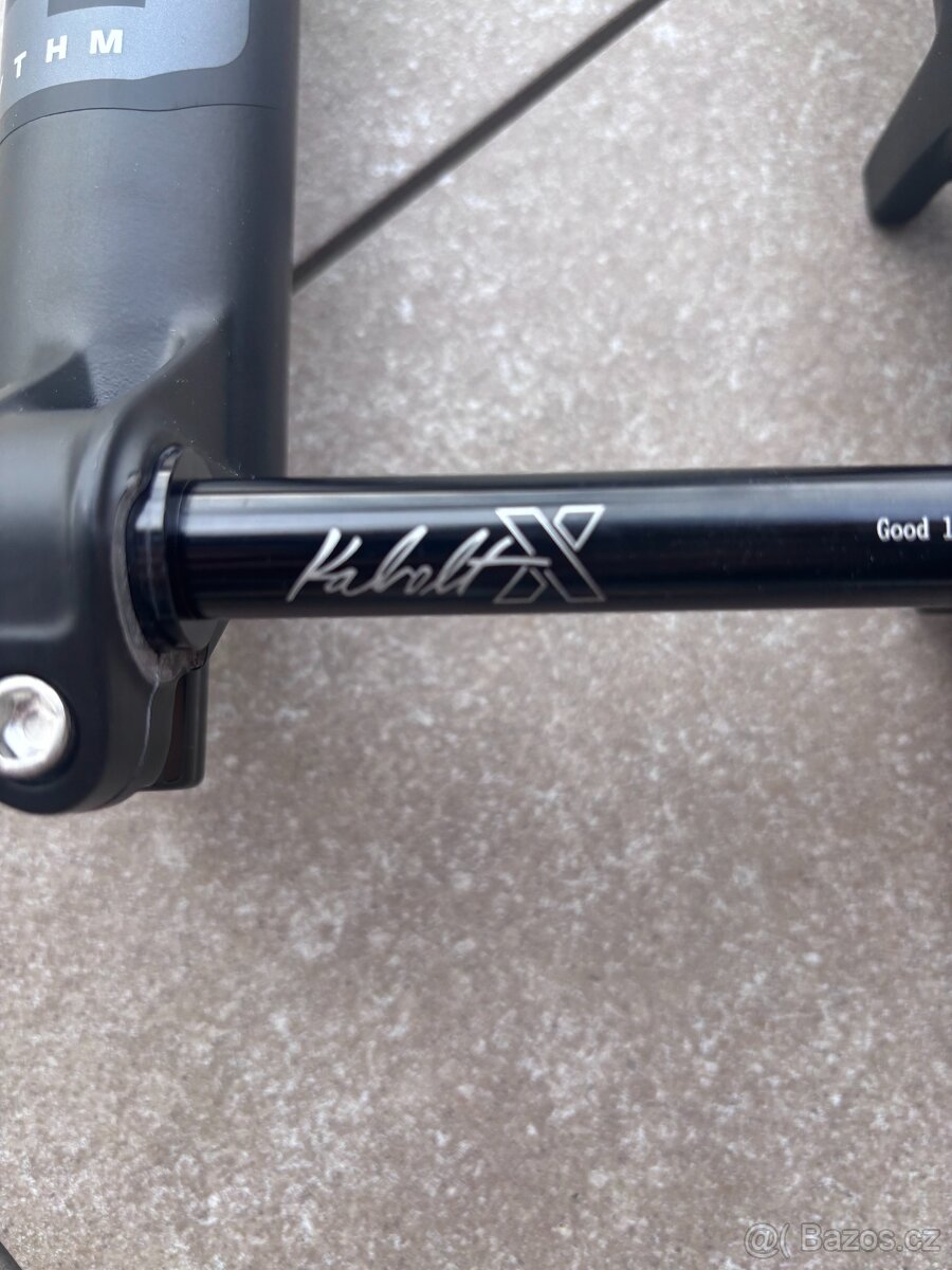 Prodám novou vidlici FOX RHYTHM 36 150mm - 4