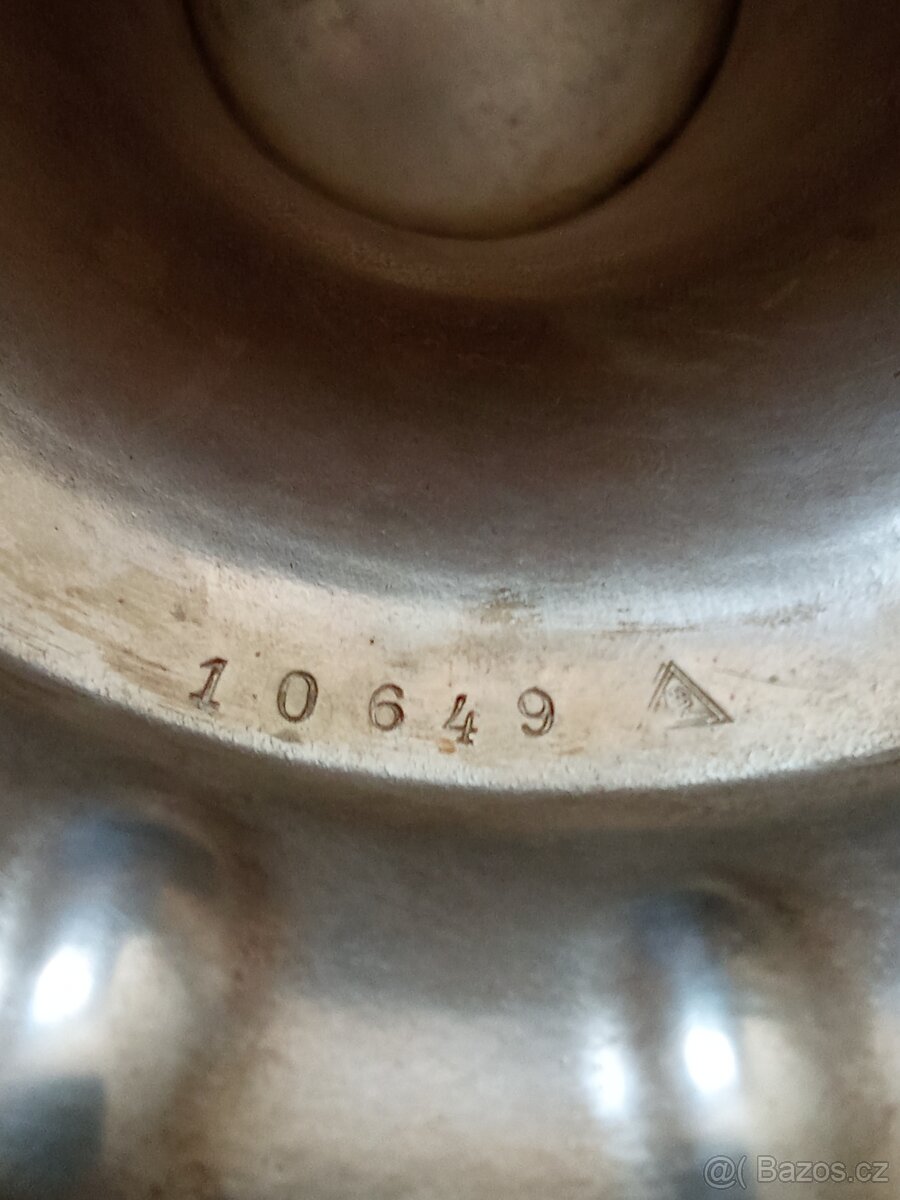 Staré nádoby - 4