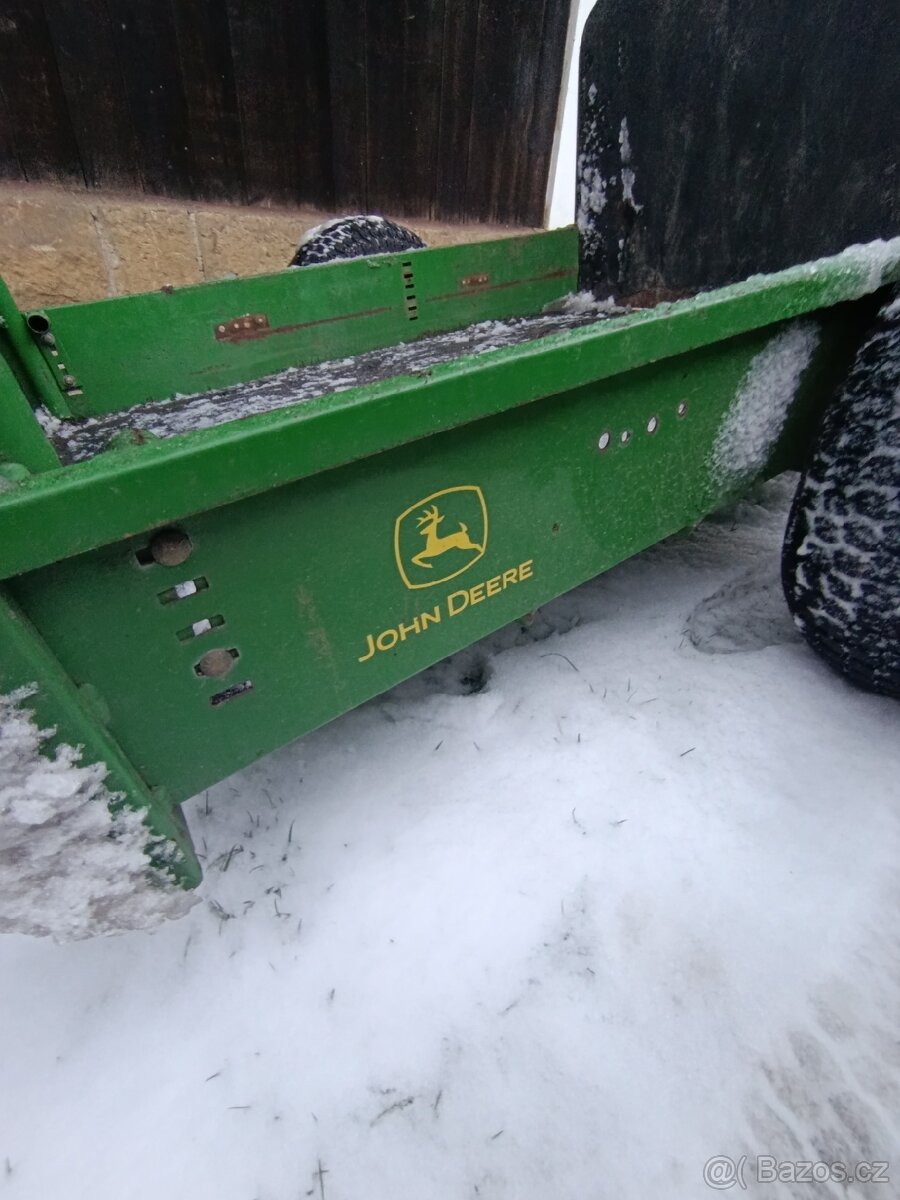 Přívěsný vozík za traktor/čtyřkolku/auto - 4