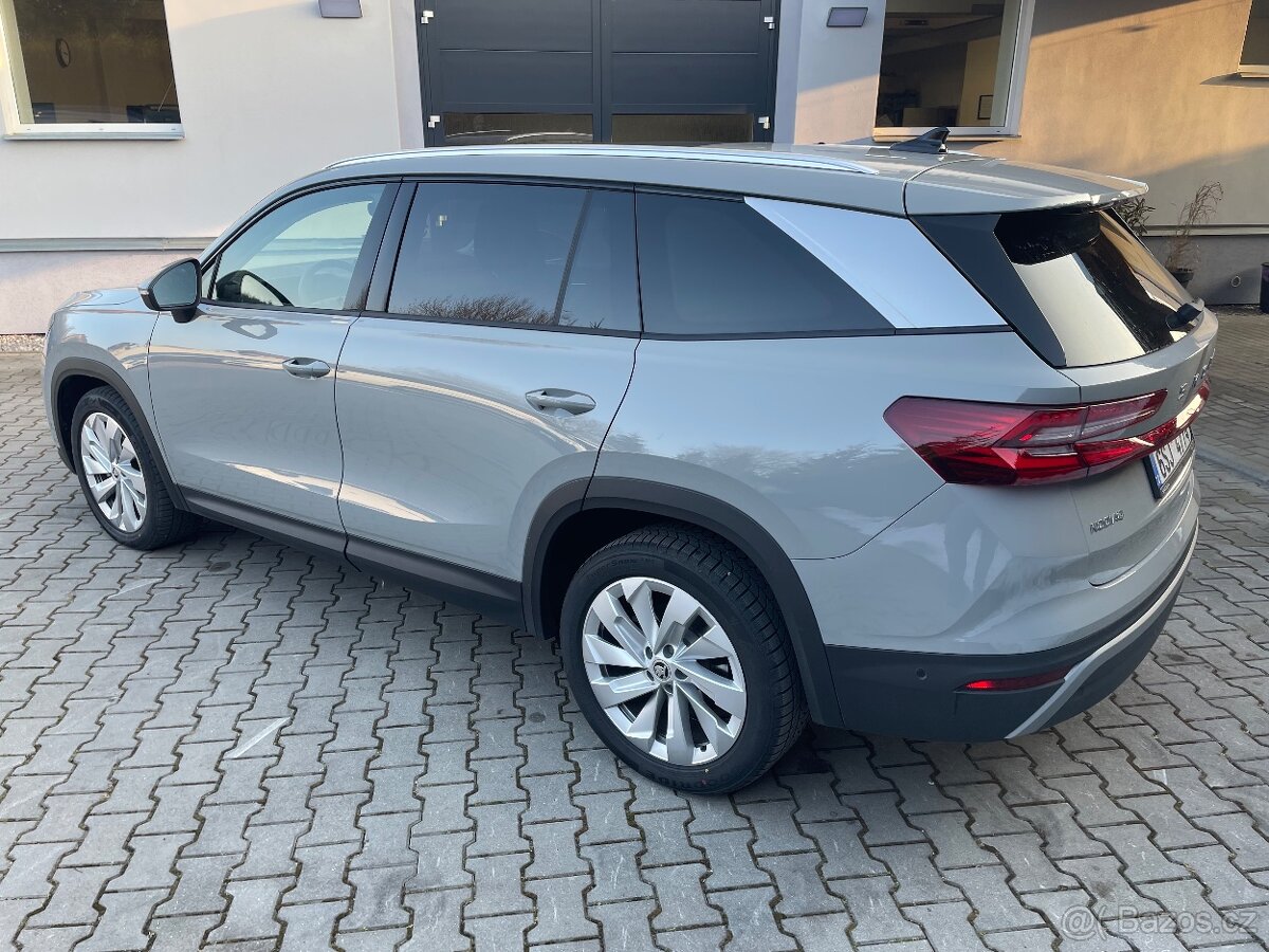 Škoda Kodiag 4x4,Exclusive,Webasto,DCC tlumiče,nájezd 15000 - 4