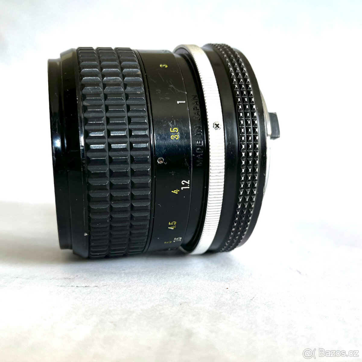 Nikkor MF 85mm f/2 Ai - 4