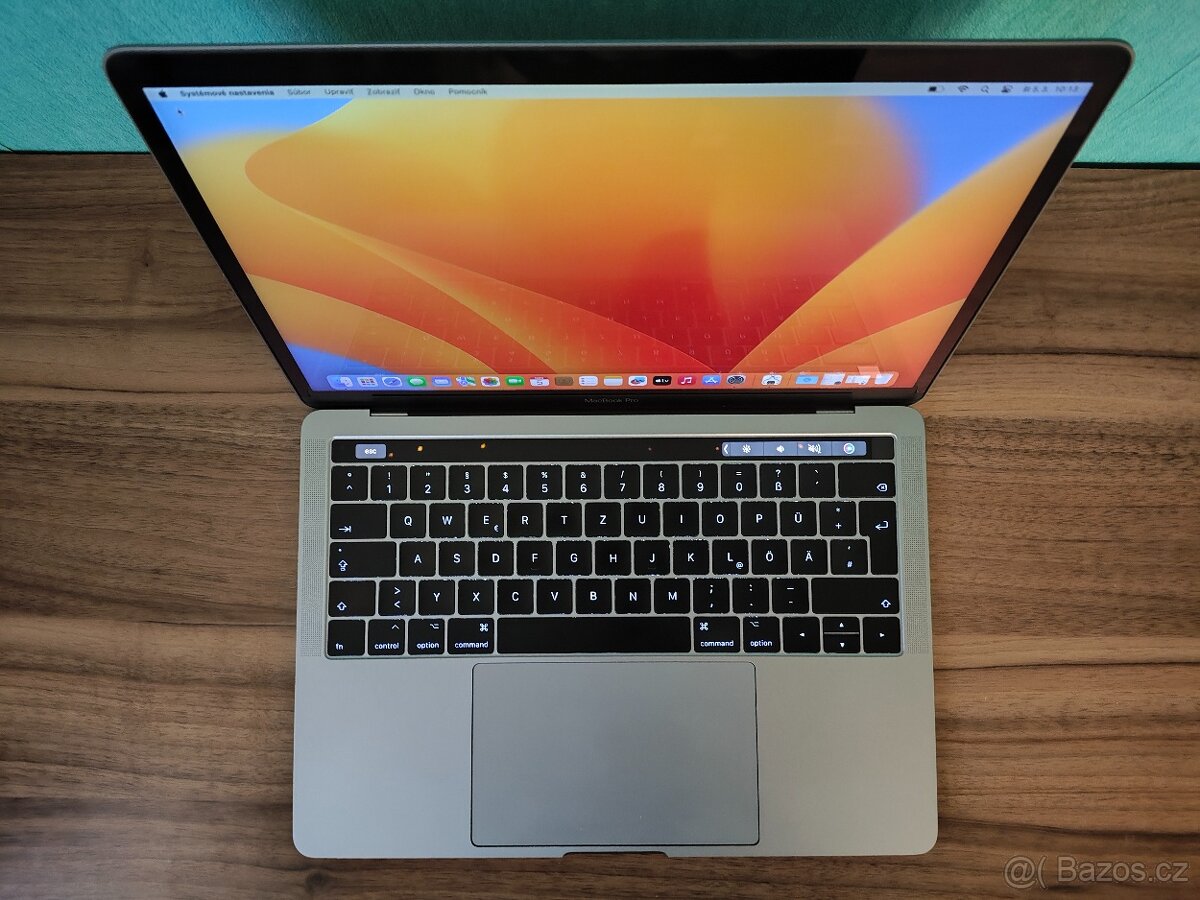 MacBook Pro 13 2017 | i5 • 8GB • 256GB SSD - 4